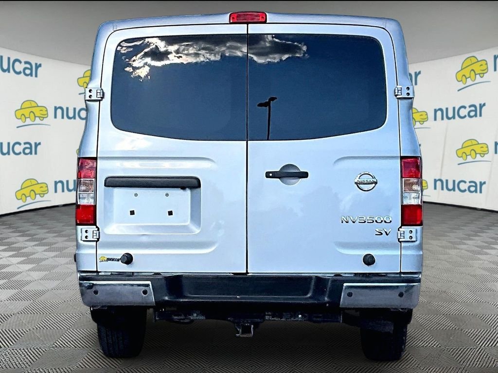 Used 2019 Silver Nissan SV image 5