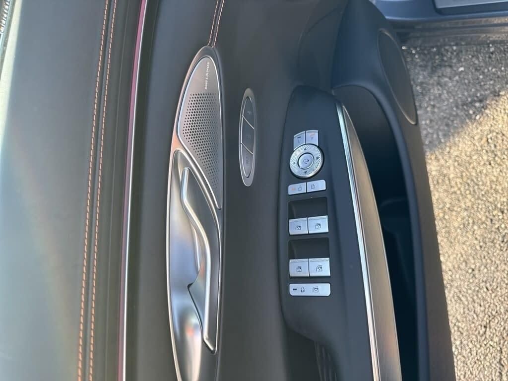 New 2026 Blue Genesis 2.5T SPORT PRESTIGE image 18