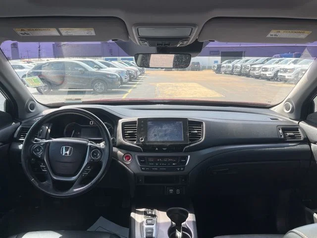 Used 2023  Honda RTL image 8