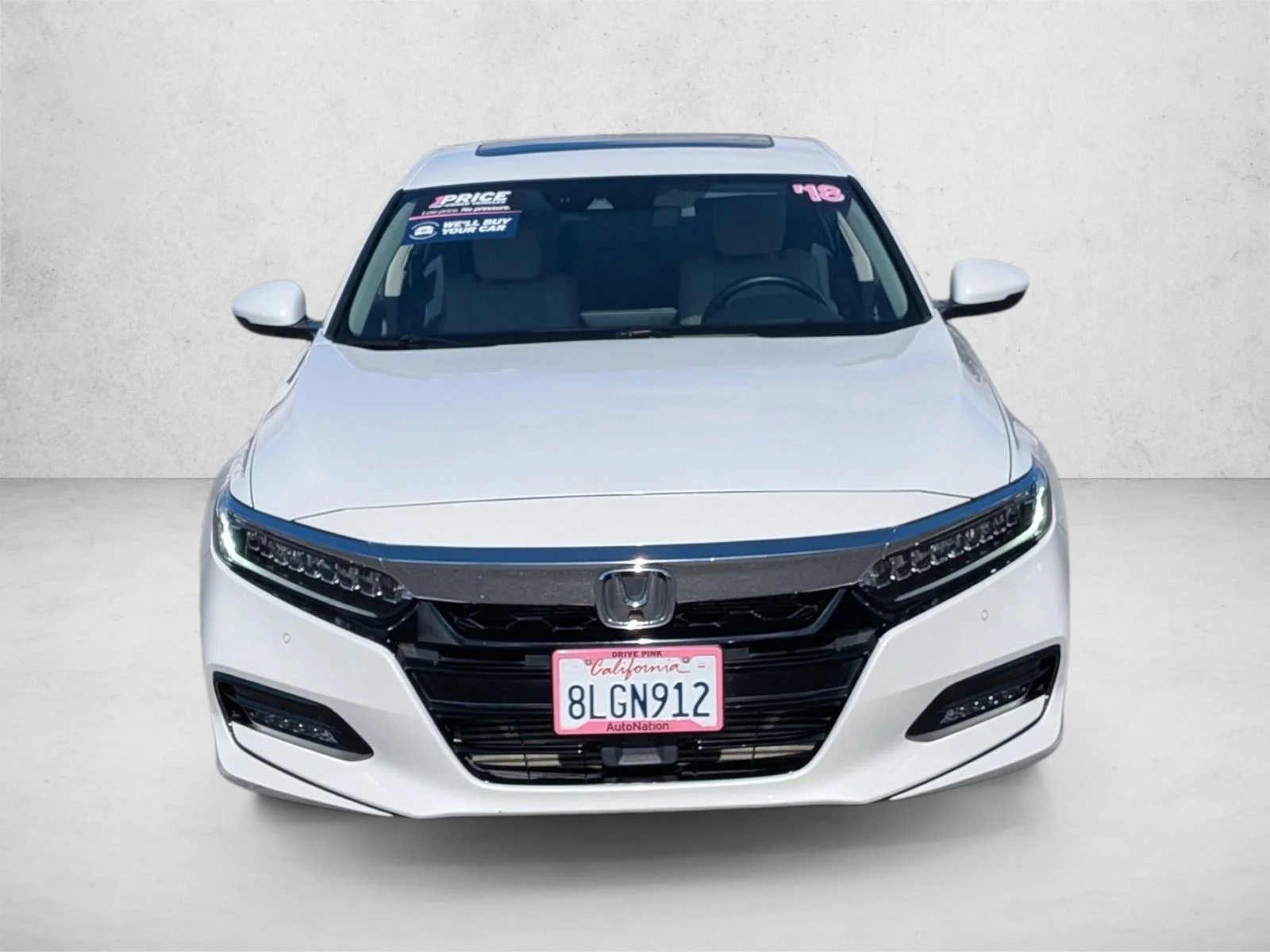 Used 2018 White Honda Touring 1.5T image 2