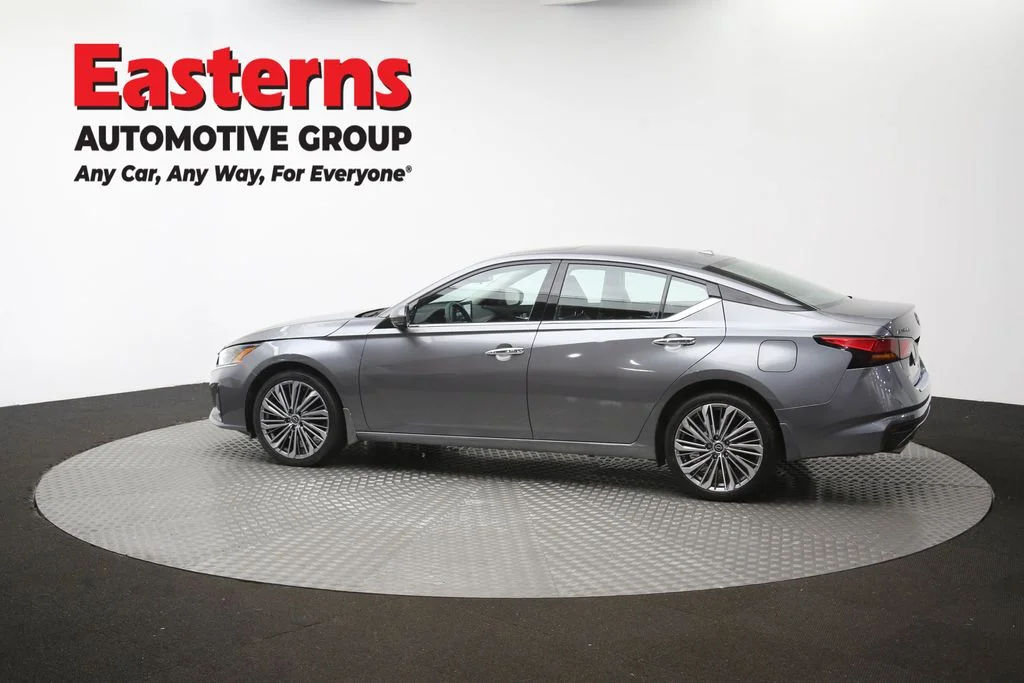Used 2023 Gray Nissan 2.5 SL image 54