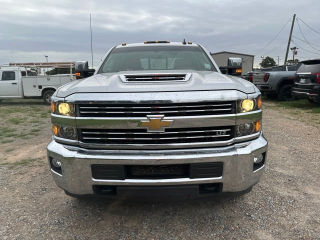 Used 2019 Silver Chevrolet LTZ image 4