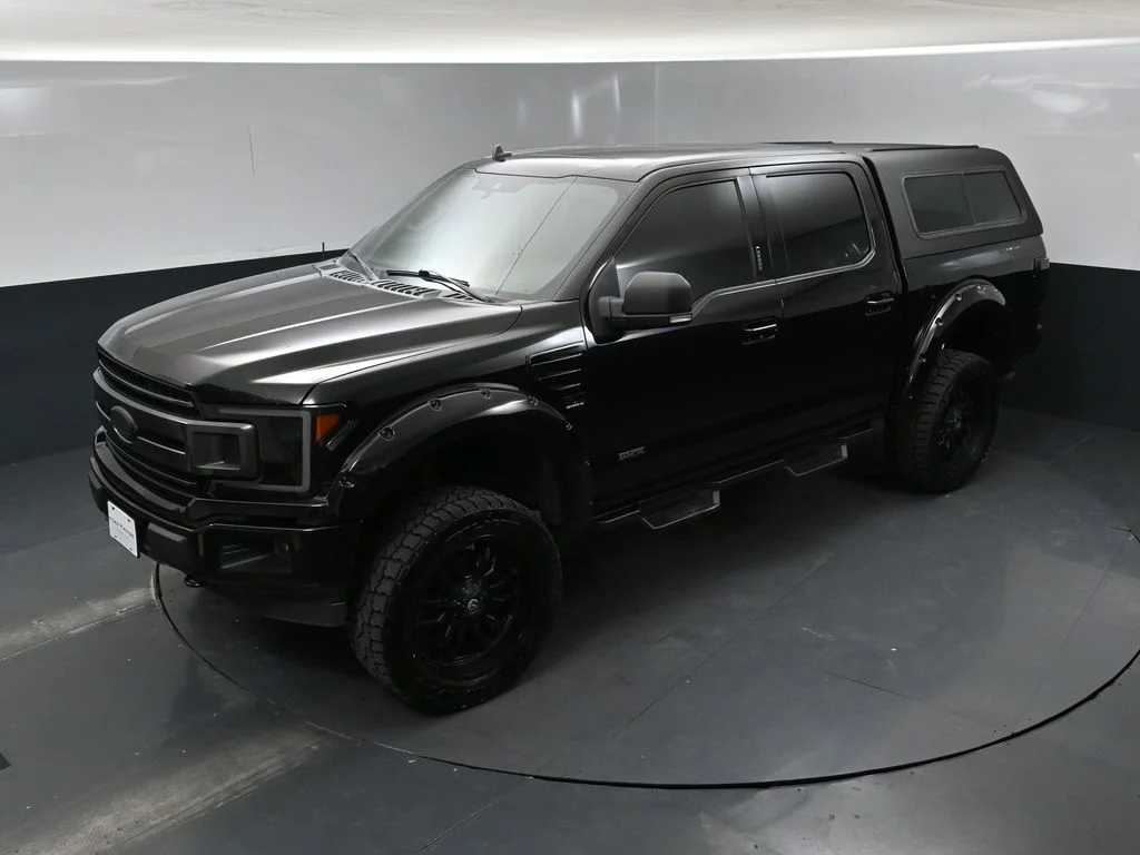Used 2020 Black Ford XLT image 34