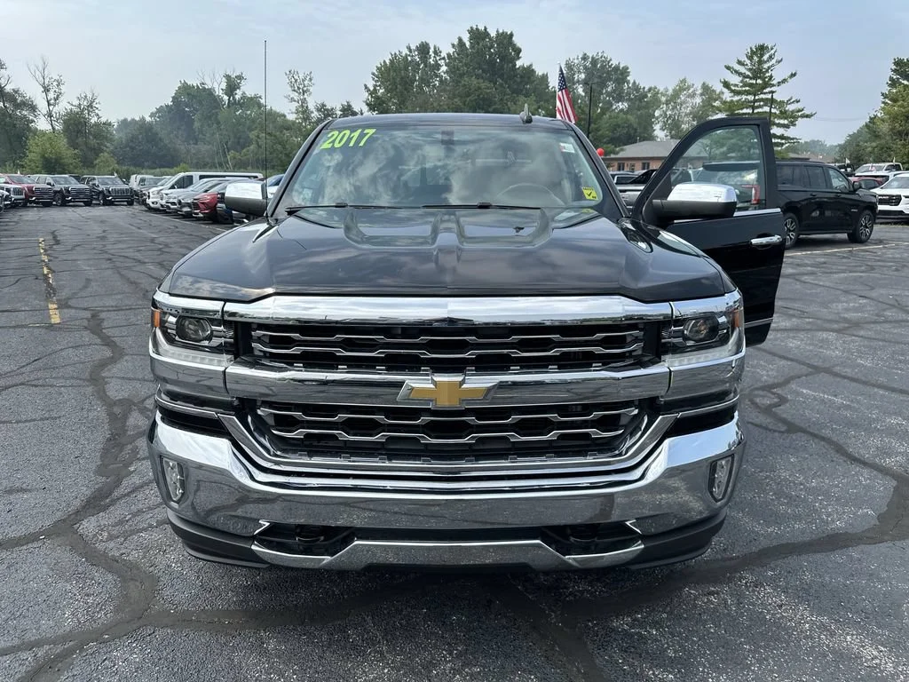 Used 2017 BLACK Chevrolet LTZ image 23