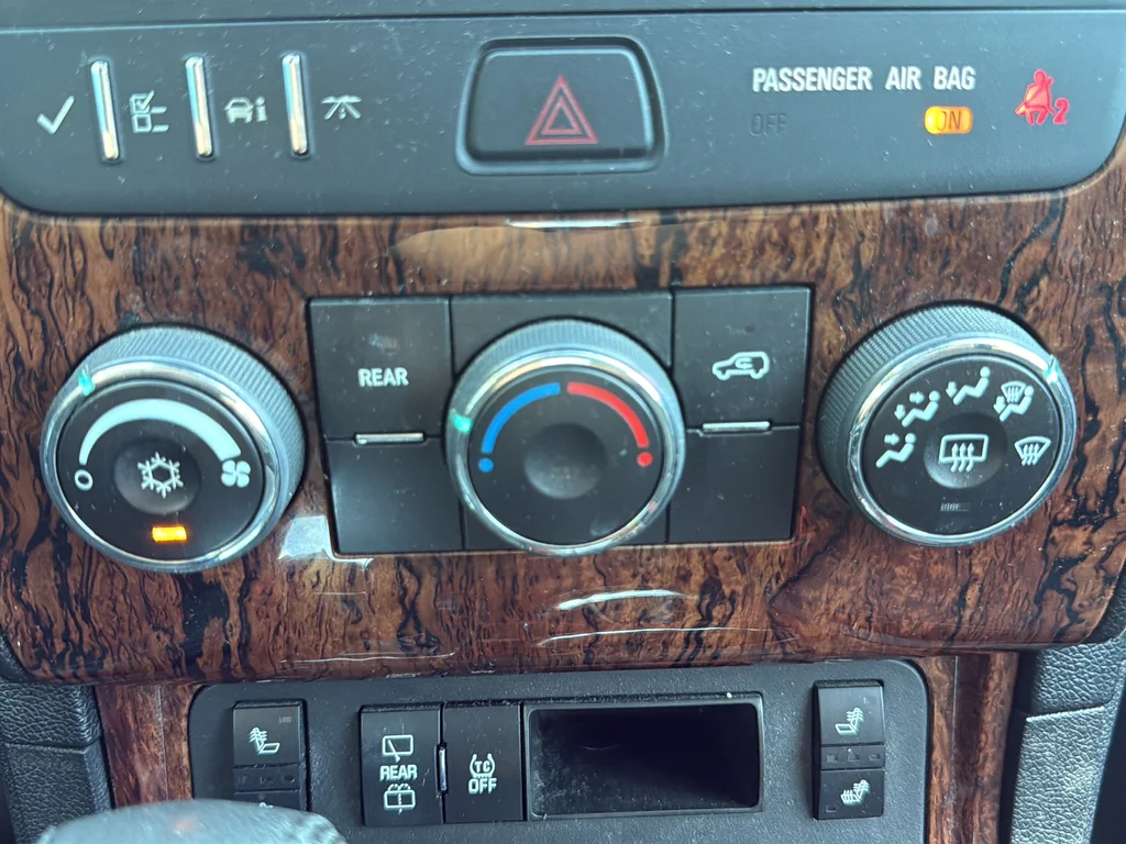 Used 2013 Blue Chevrolet LT image 16