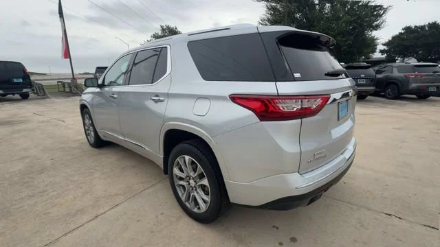 Used 2020 SILVER ICE METALLIC Chevrolet Premier image 6