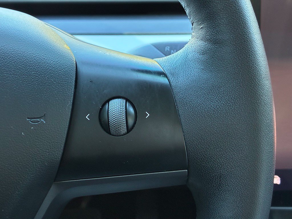 Used 2022 Gray Tesla Long Range image 15
