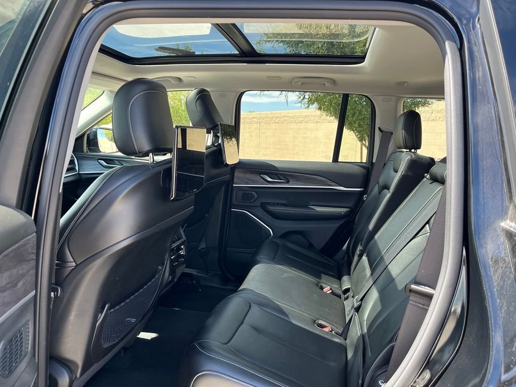 Used 2023 Black Jeep 4xe image 16