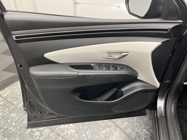 Used 2022 Portofino Gray Hyundai SEL image 6