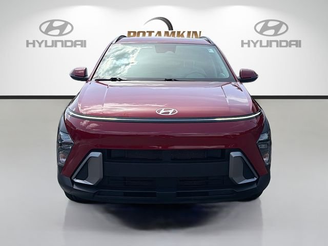 Used 2024 Red Hyundai SEL image 2