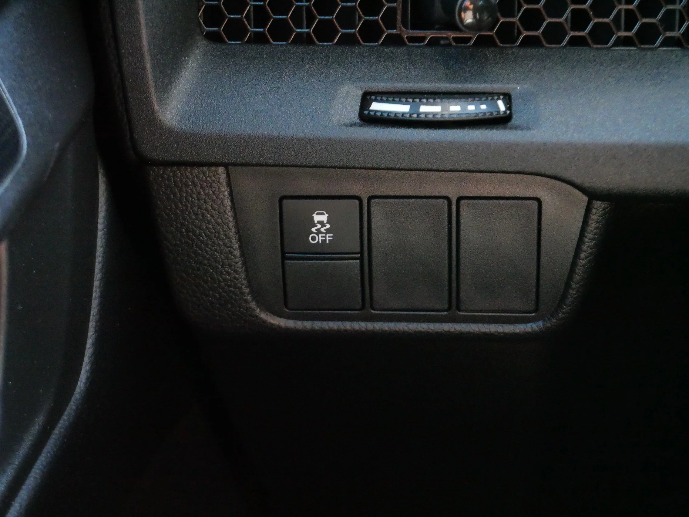 2024 Honda CR-V LX - Photo 27