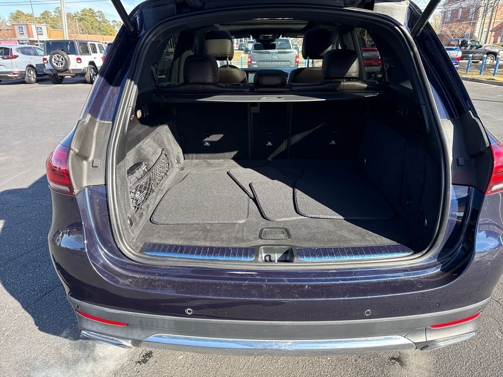 Used 2021 Brilliant Blue Metallic Mercedes-Benz GLE 350 image 25