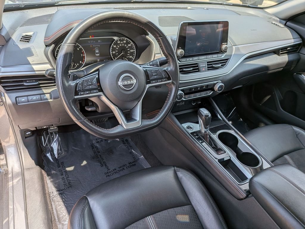 Used 2024 Gray Nissan 2.5 SR image 16