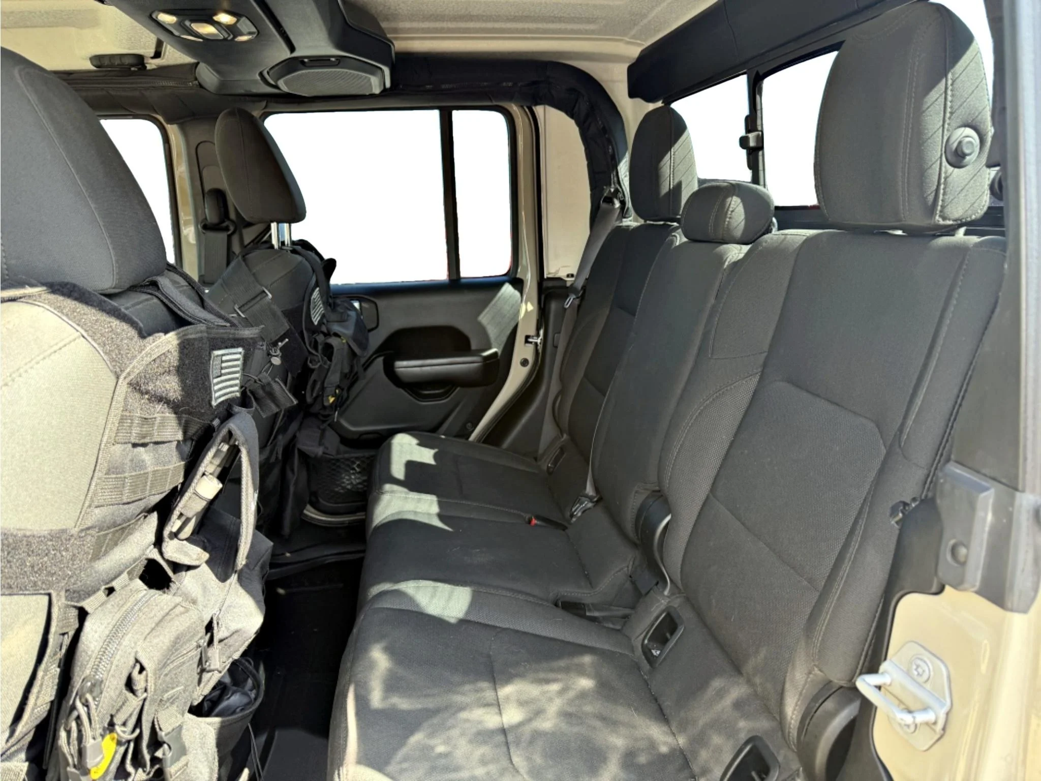 Used 2020 Gobi Clearcoat Jeep Sport image 14