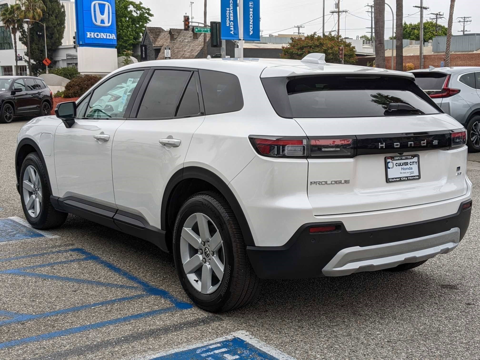 New 2026 Frostline White Pearl Honda EX image 5