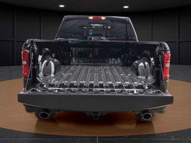 New 2026 Diamond Black Crystal Pearl-Coat Exterior Paint RAM Big Horn/Lone Star image 5