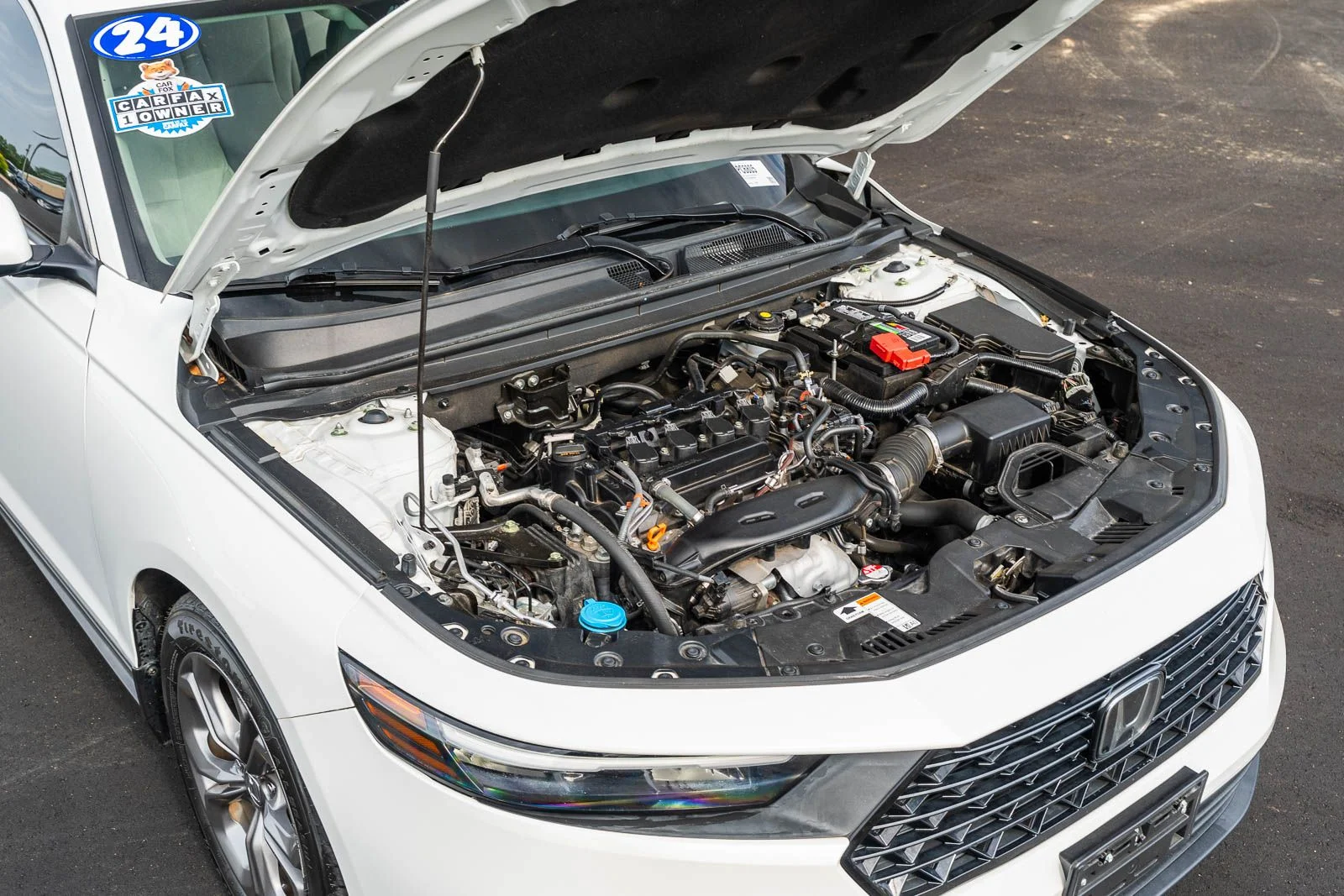 Used 2024  Honda EX image 16