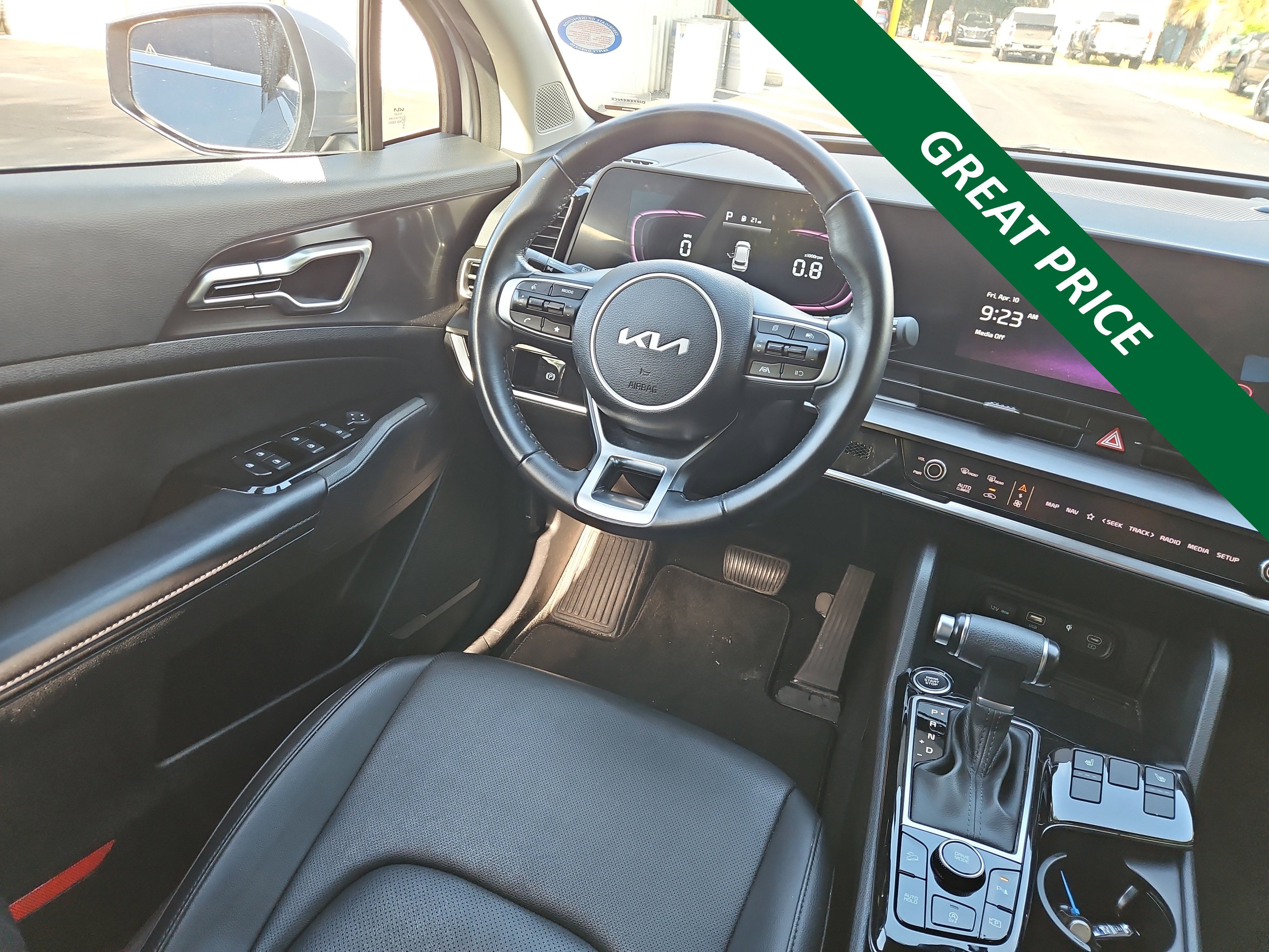 2024 Kia Sportage EX - Photo 8