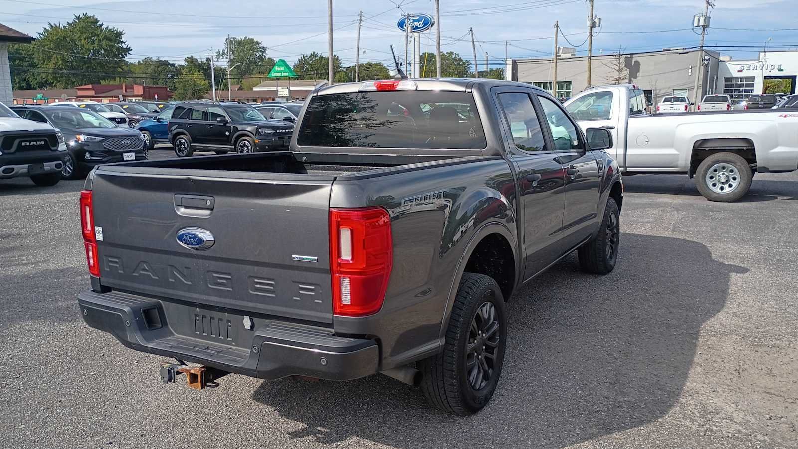 Used 2019 Magnetic Metallic Ford XLT image 3