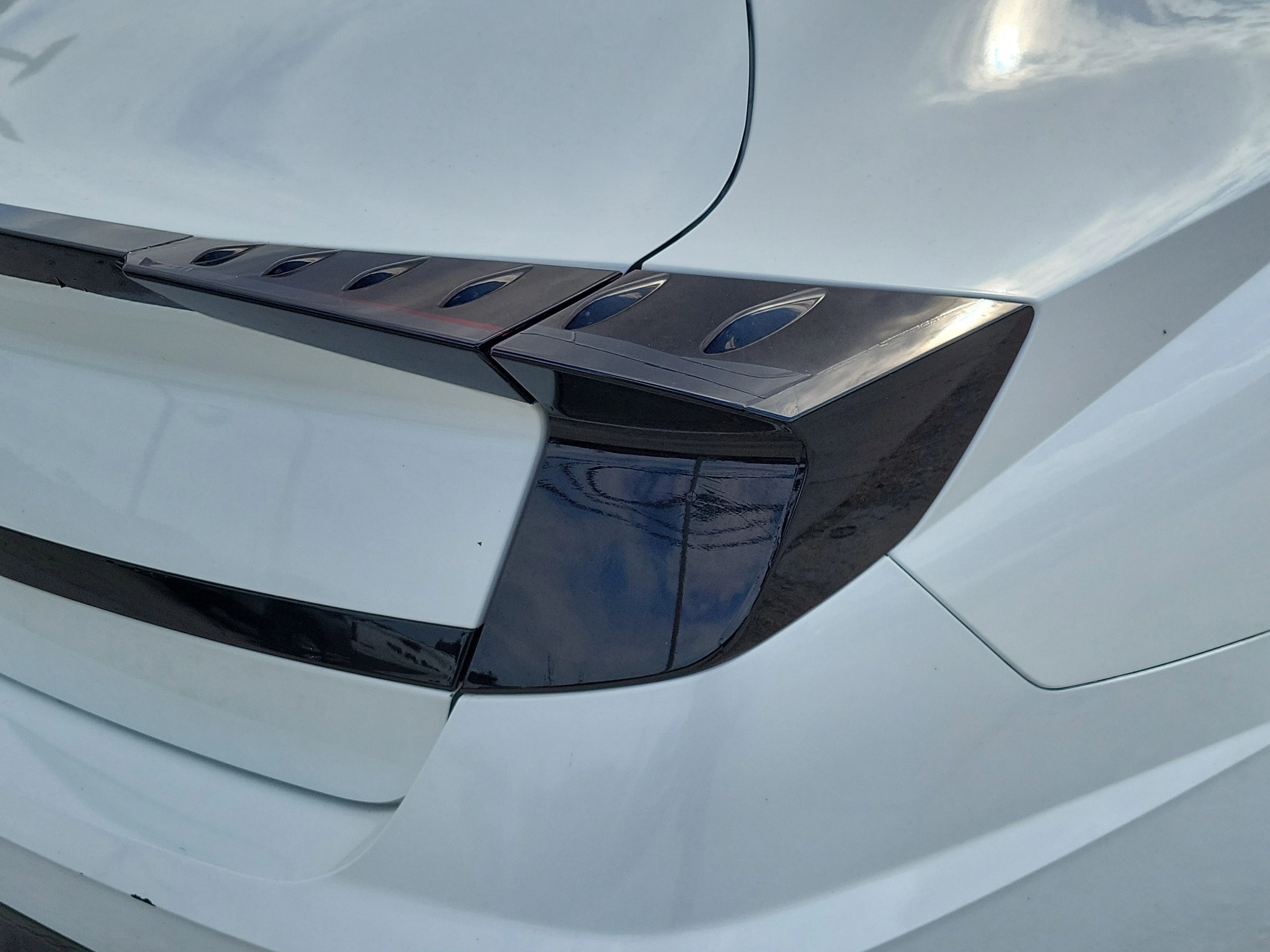 Used 2020 Quartz White Hyundai SEL image 11