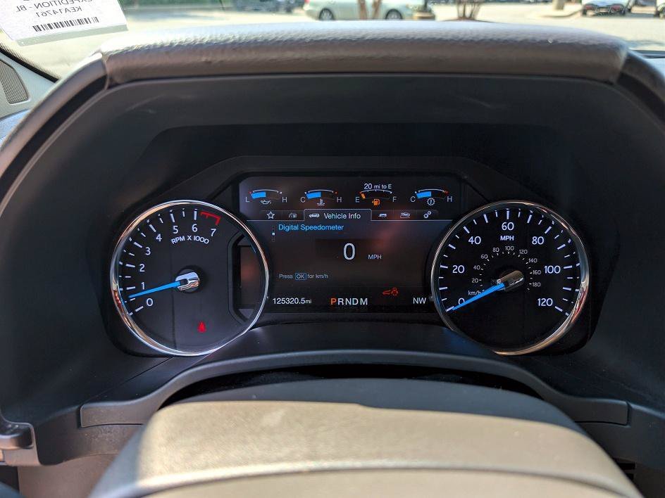 Used 2019 Black Metallic Ford Limited image 21