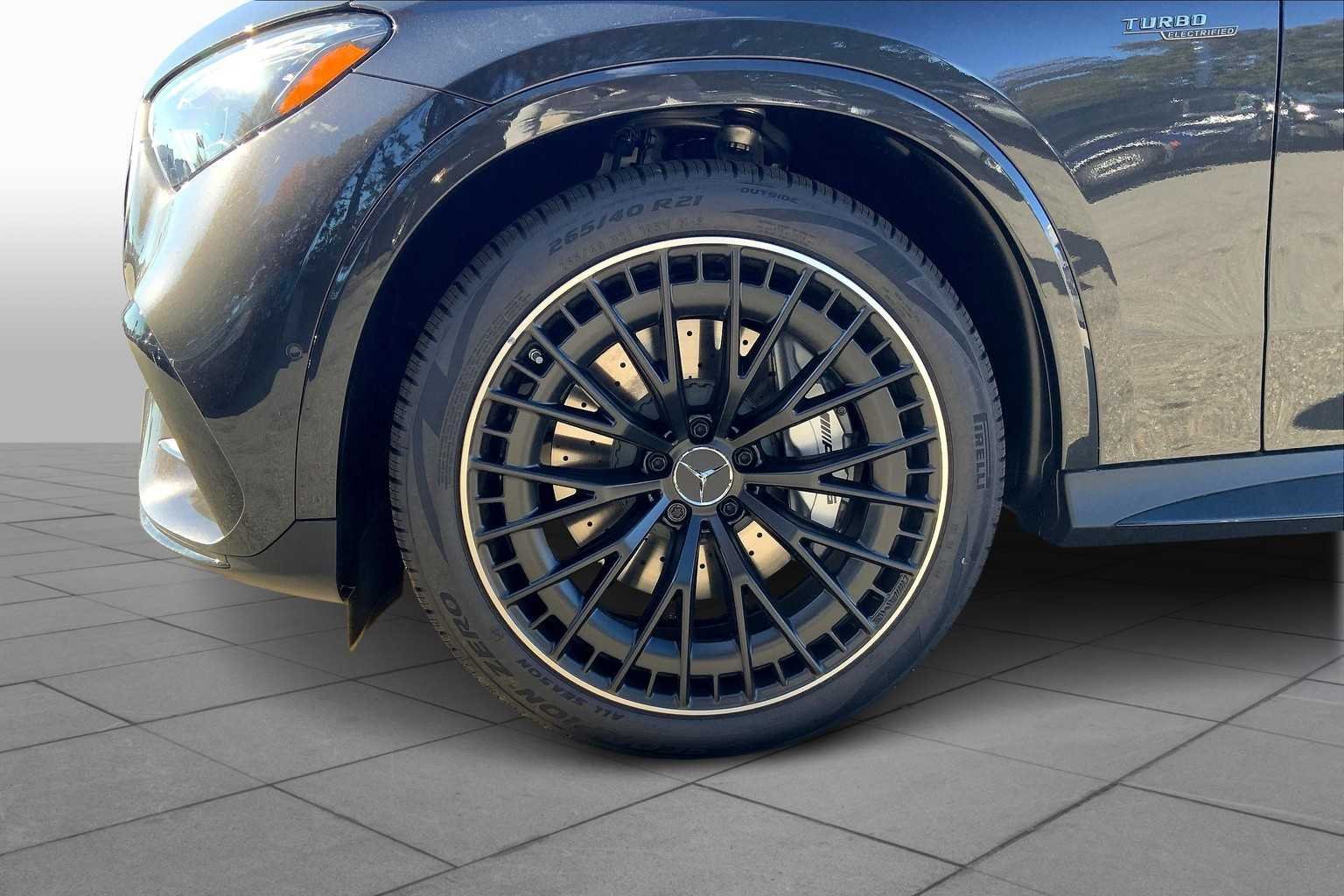 2026 Mercedes-Benz GLC AMG GLC43 - Photo 18