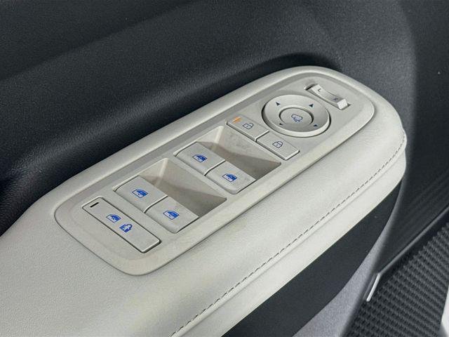 New 2027 Silver Hyundai Calligraphy AWD image 33