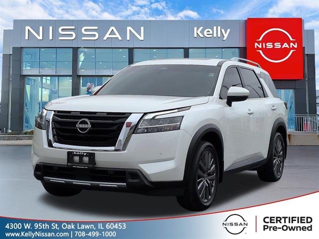 2024 Nissan Pathfinder SL 2WD's photo