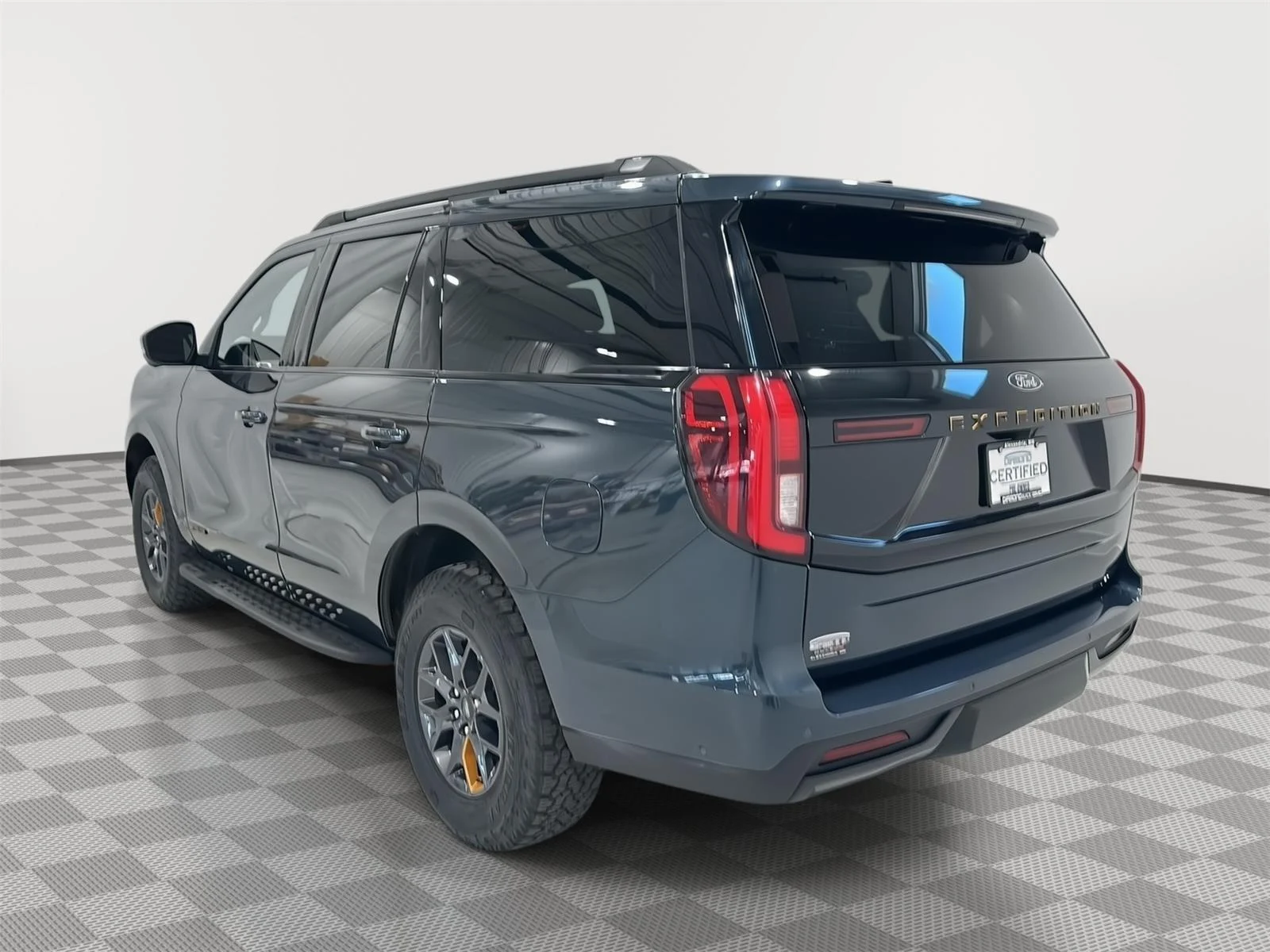 Used 2025 Stone Blue Metallic Ford Tremor image 3