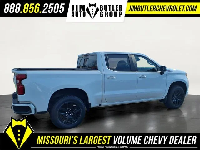 Certified Used 2023 White Chevrolet RST image 22