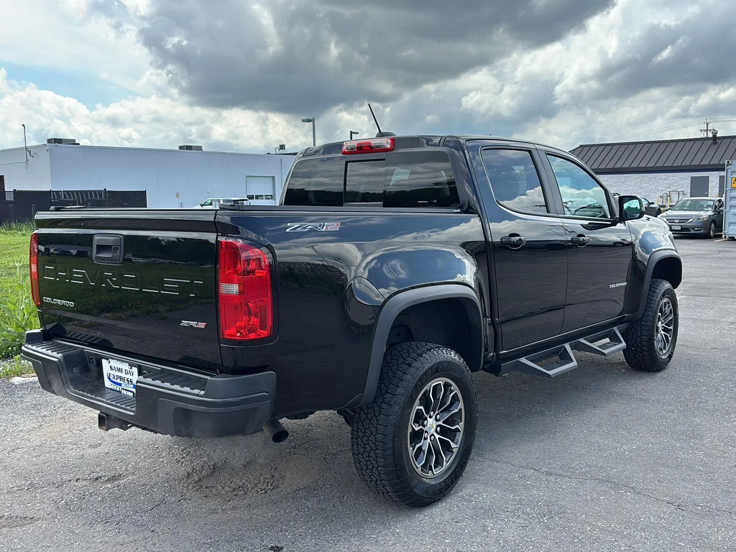Used 2022 Black Chevrolet ZR2 image 7