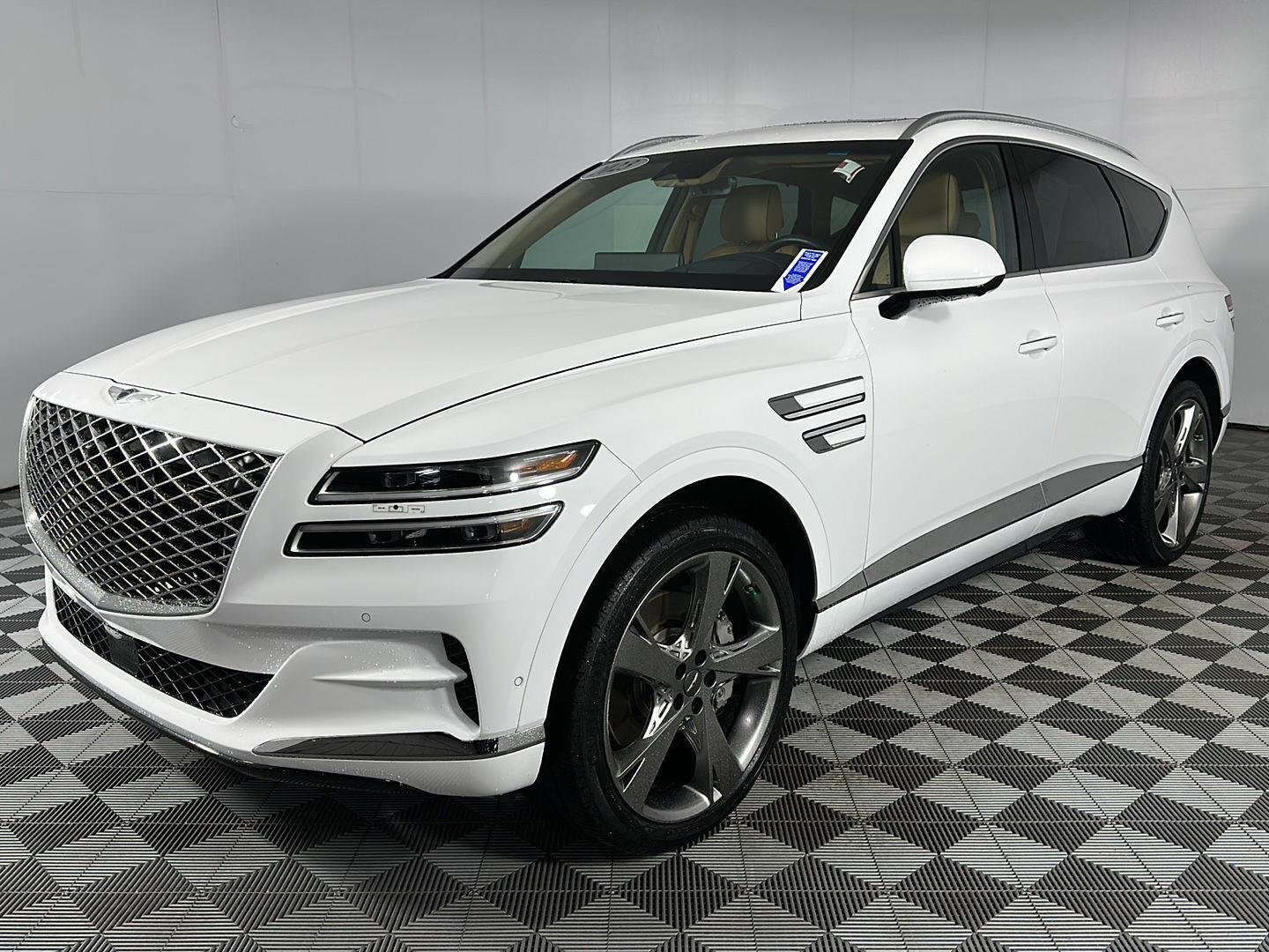 Used 2023 Alta White Genesis 3.5T image 5