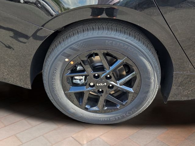 New 2026 Black Kia LXS image 4