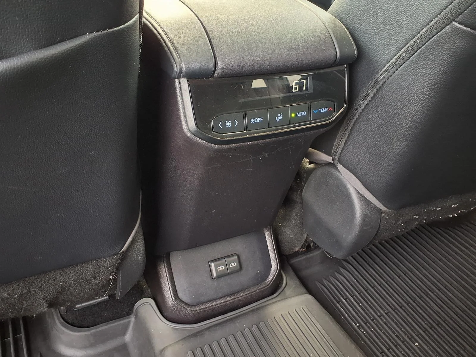 Used 2022 Celestial Silver Metallic Toyota XLE image 26