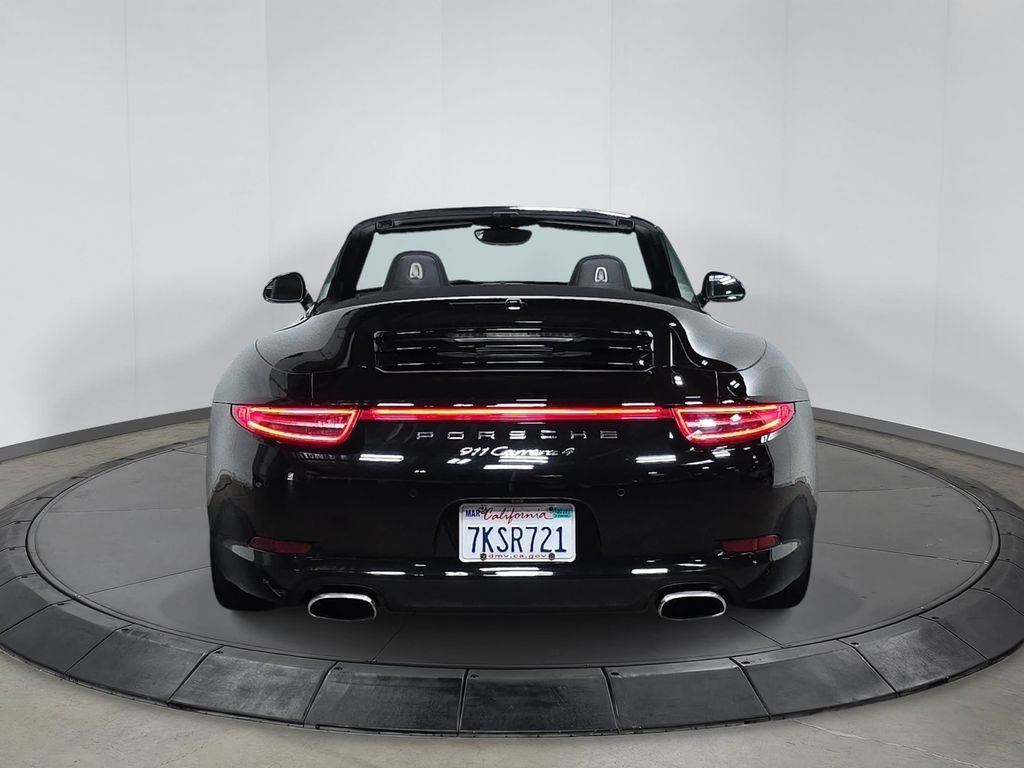 Certified Used 2015  Porsche Carrera 4 image 6
