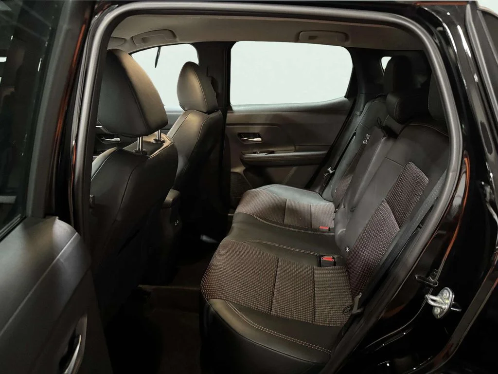 Certified Used 2025 Super Black Nissan SR image 22