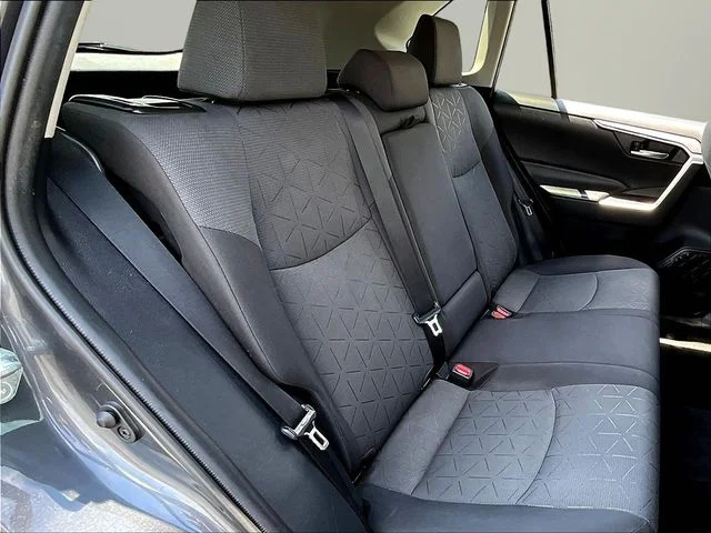 Used 2020 Gray Toyota XLE image 27