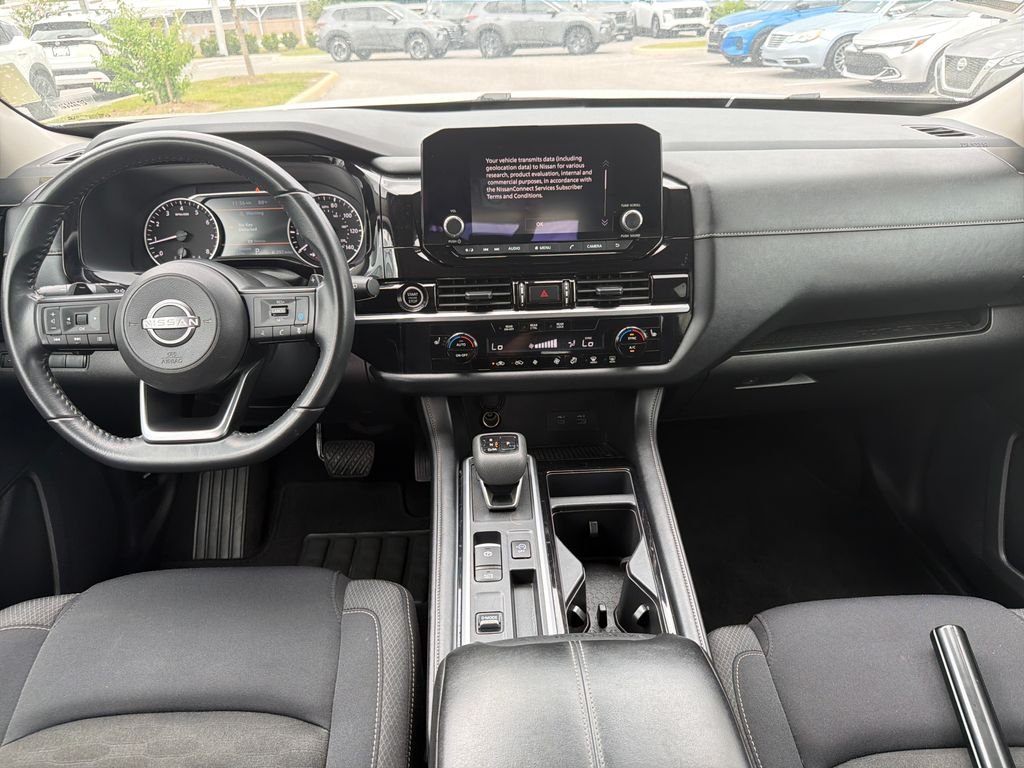 Used 2024 Silver Nissan SV image 30