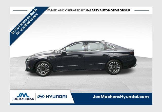 2026 Hyundai Sonata Hybrid Limited
