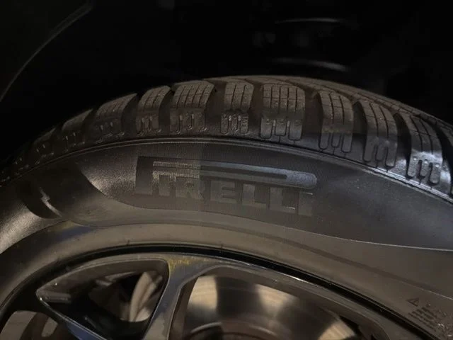 Used 2019 Black BMW sDrive30i image 15
