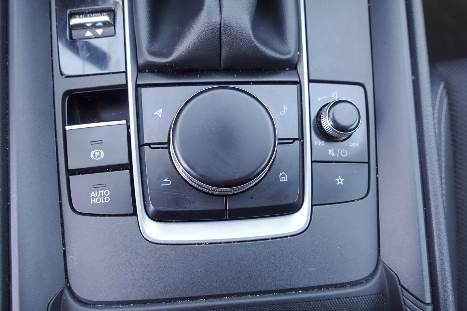 Certified Used 2024 Wind Chill Pearl Mazda 2.5 S Preferred Package image 25