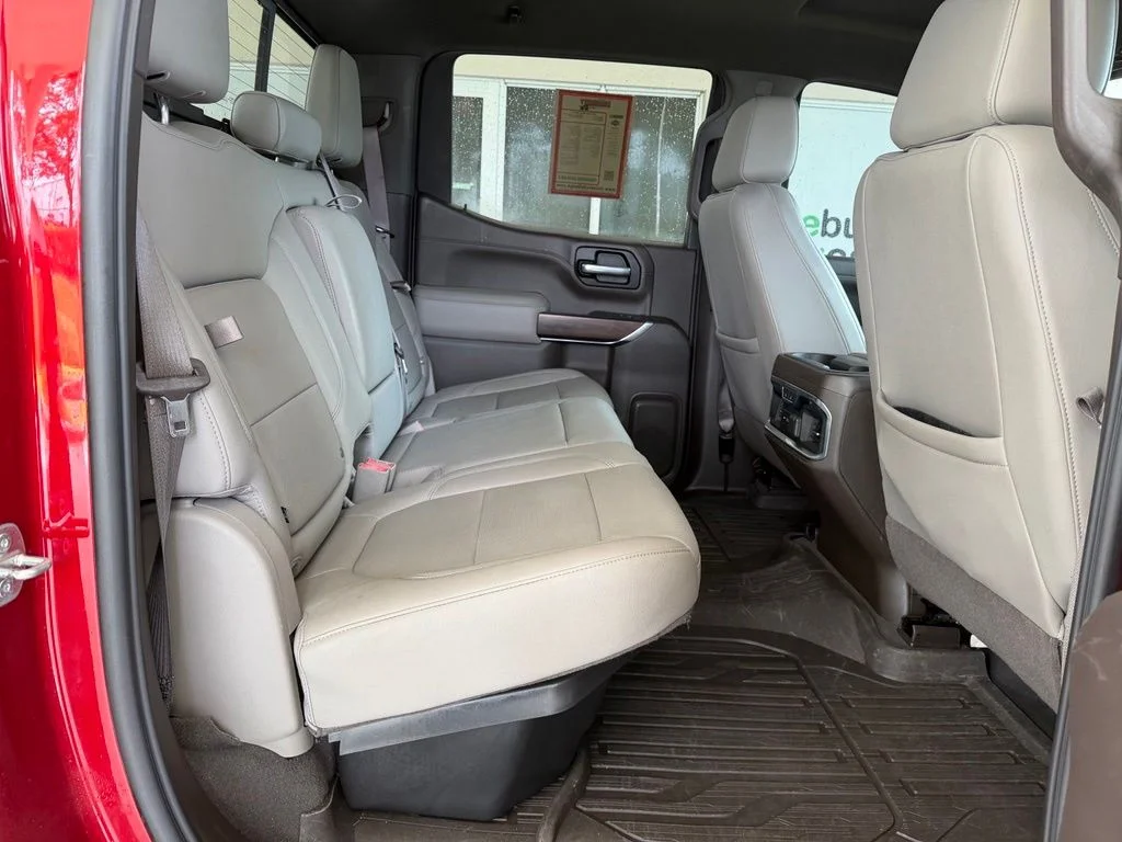 Used 2021 Red GMC SLT image 31