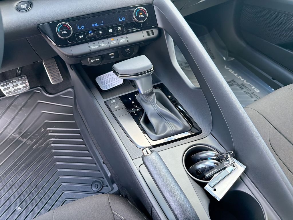 New 2026 Gray Hyundai SEL Sport image 18