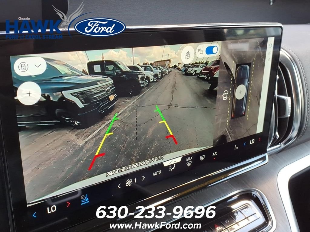 Used 2025 White Ford Platinum image 10