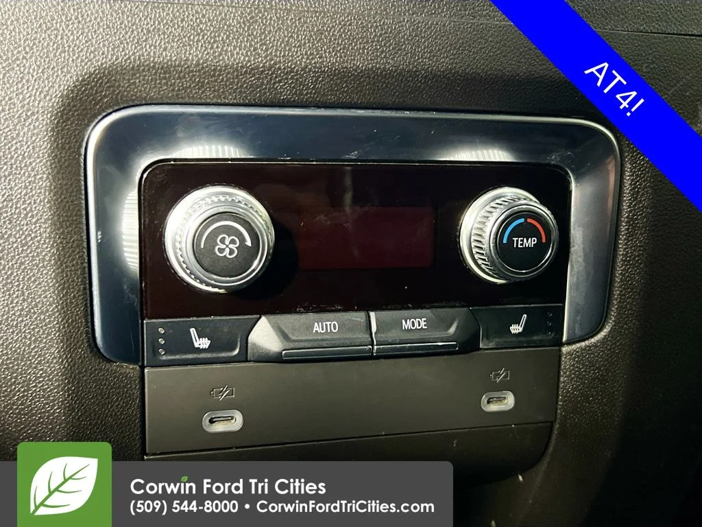 Used 2021 Black GMC AT4 image 31