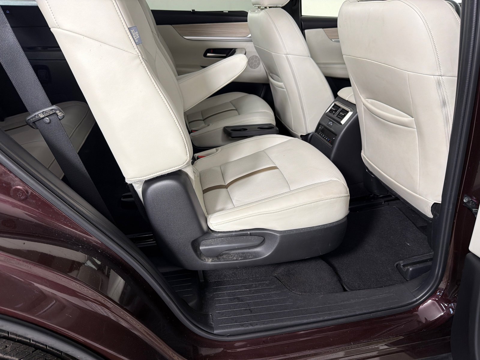 Used 2025 Red Mazda Premium Plus Package image 16