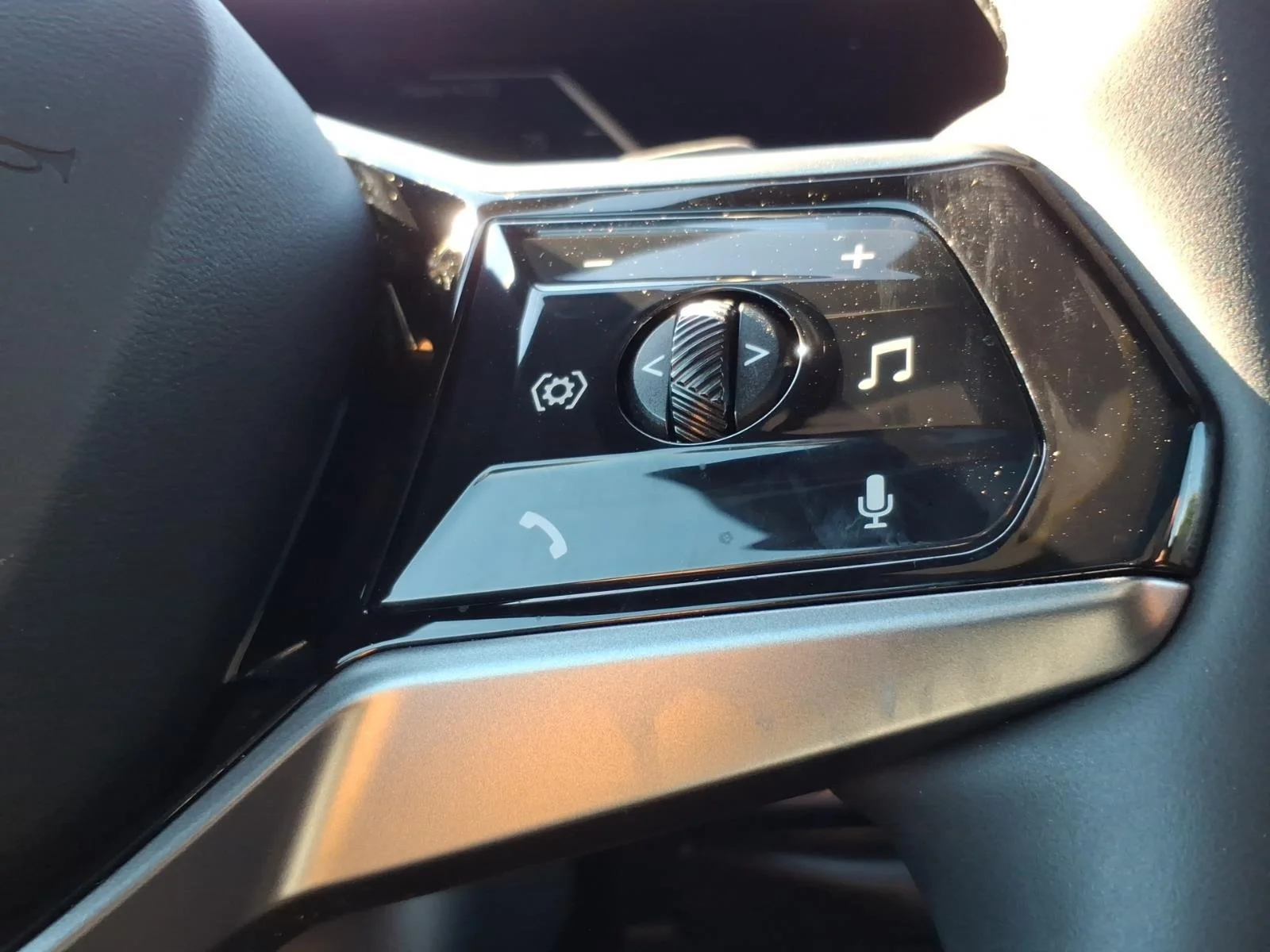Used 2026  BMW 30 xDrive image 16