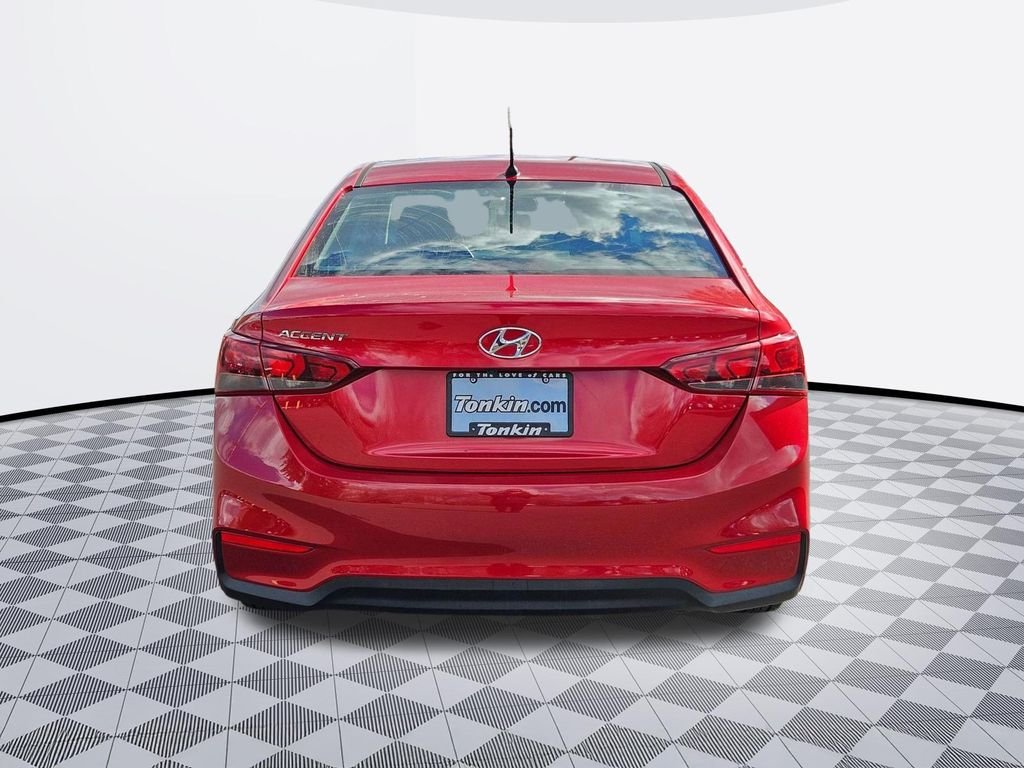 Used 2021 Pomegranate Red Metallic Hyundai SE image 4