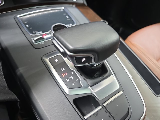 Used 2018 Black Audi 2.0T Premium Plus image 24