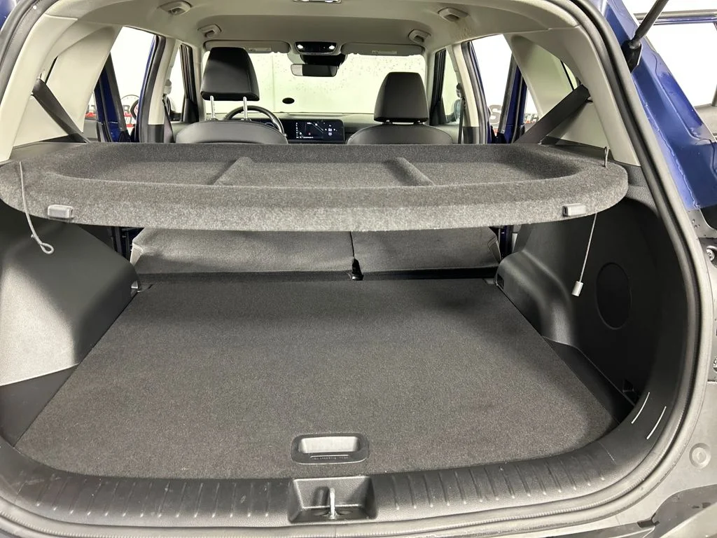 Used 2024 Blue Kia SX image 21